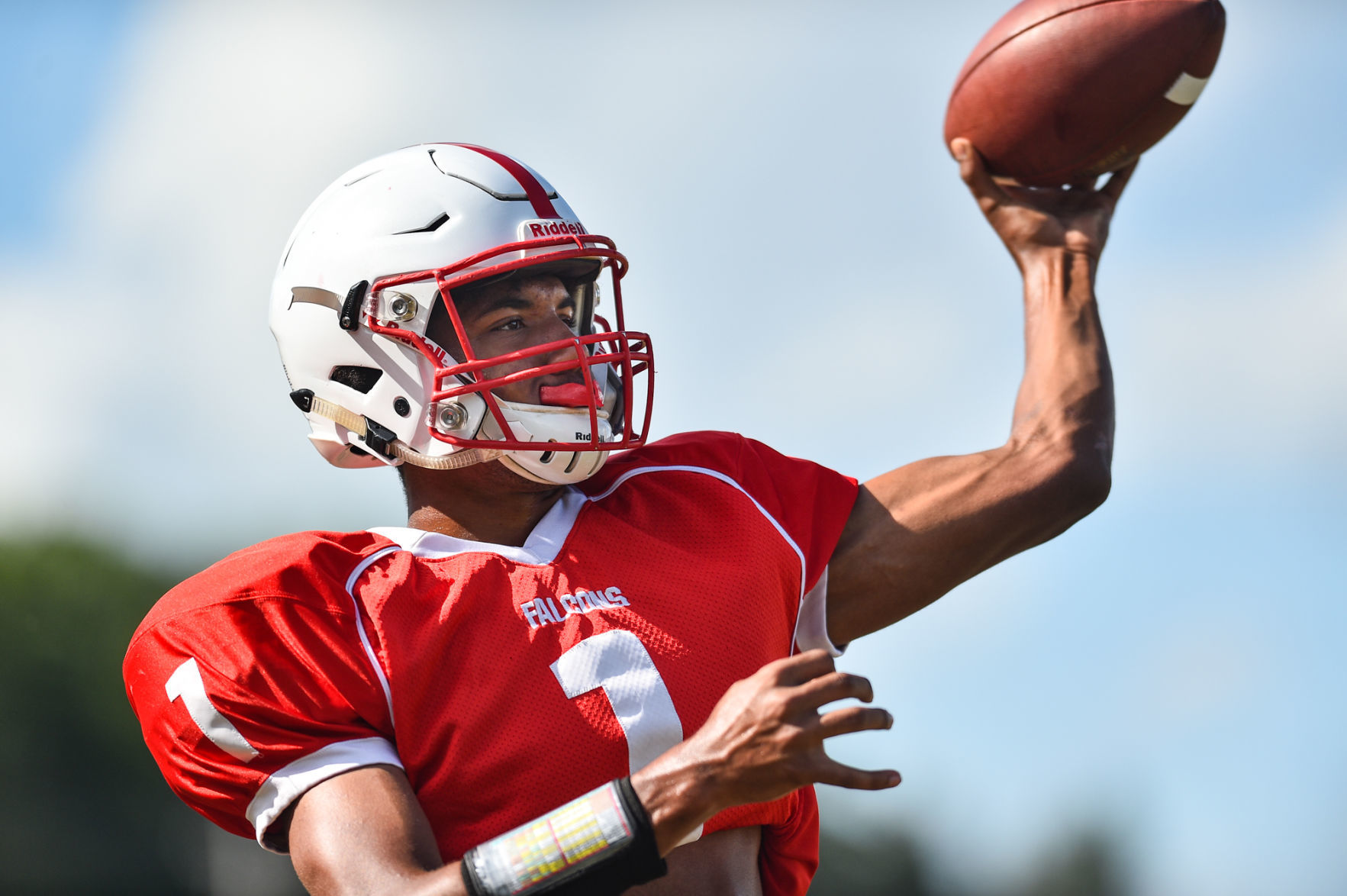 081619-qct-spt-west-fball-002a.JPG